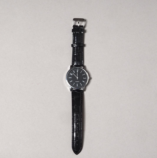 Black Silver Leather Strap Watch